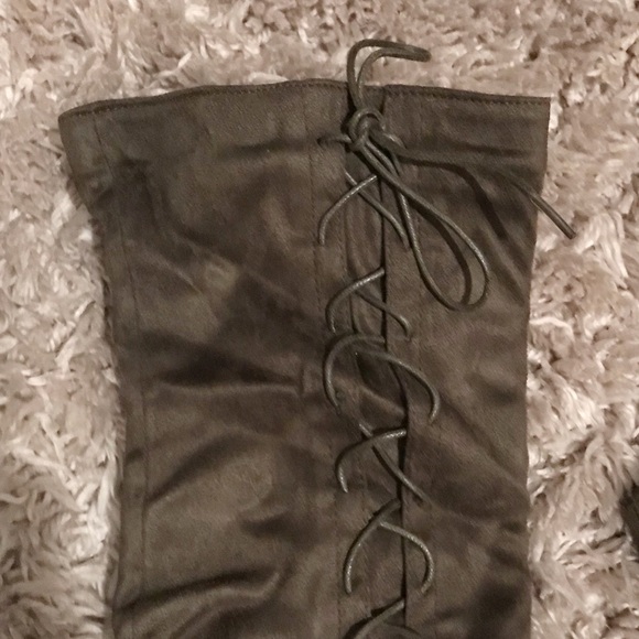 Knee High Olive Lace Up Boots - Picture 3 of 3